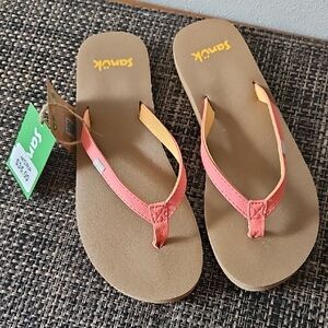 Sanuk Coral Leather Sandals